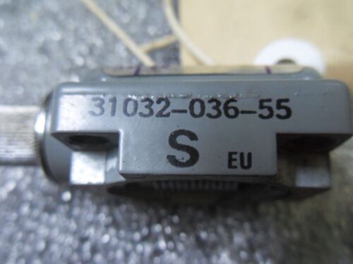 Square D 9007-B 31032-036-55 Limit Switch Turret Head