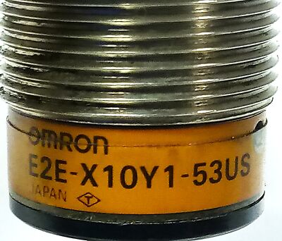 Omron E2E-X10Y1-53US 120 V AC Shielded Proximity Sensor