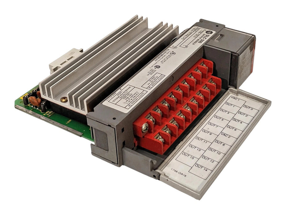 Allen-Bradley 1746-OA16 Series C 85-265 VAC 16 Channel Digital PLC Output Module