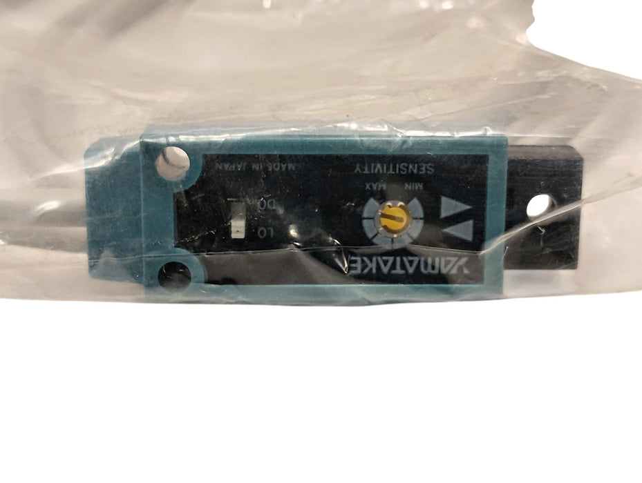 Pepperl Fuchs FE5F-1MC6 10-28 V DC Fiber-Optic Photoelectric Sensor