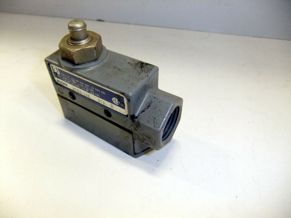 Honeywell Microswitch BZE6-2RQ Limit Switch