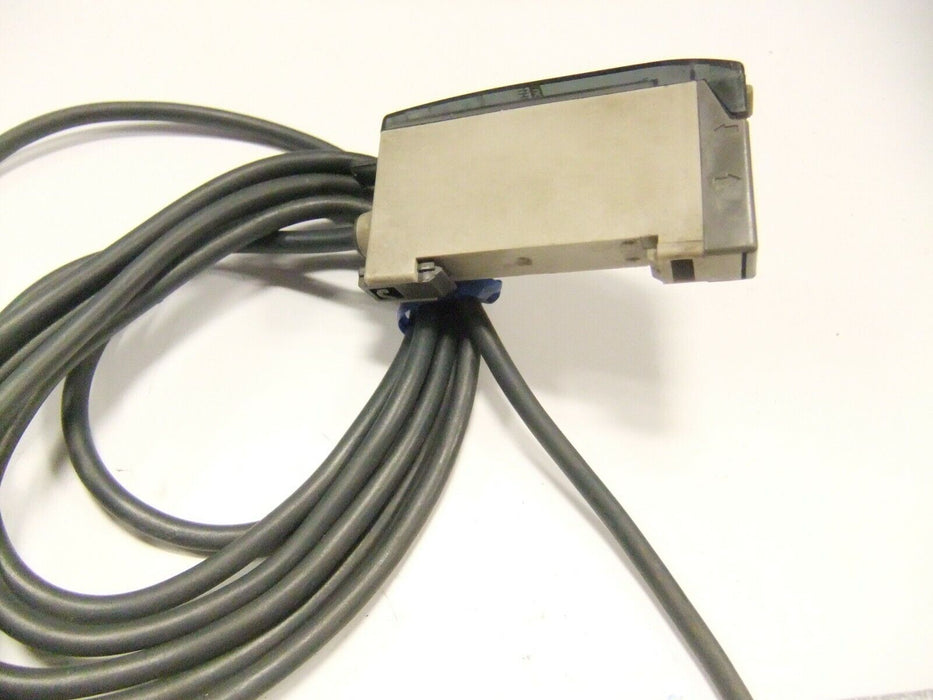 Omron Photoelectric Switch E3X-NH11