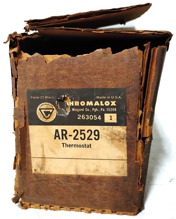 Chromalox AR-2529 250 V AC 25 A 50-250 Degrees F DPST Temperature Control