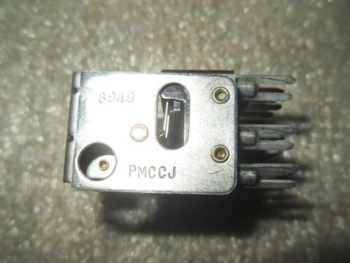 Honeywell MICRO SWITCH PMCCJ Contact Block