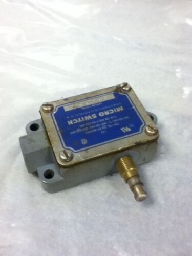 MICRO SWITCH BAF1-2RN28-LH LIMIT SWITCH