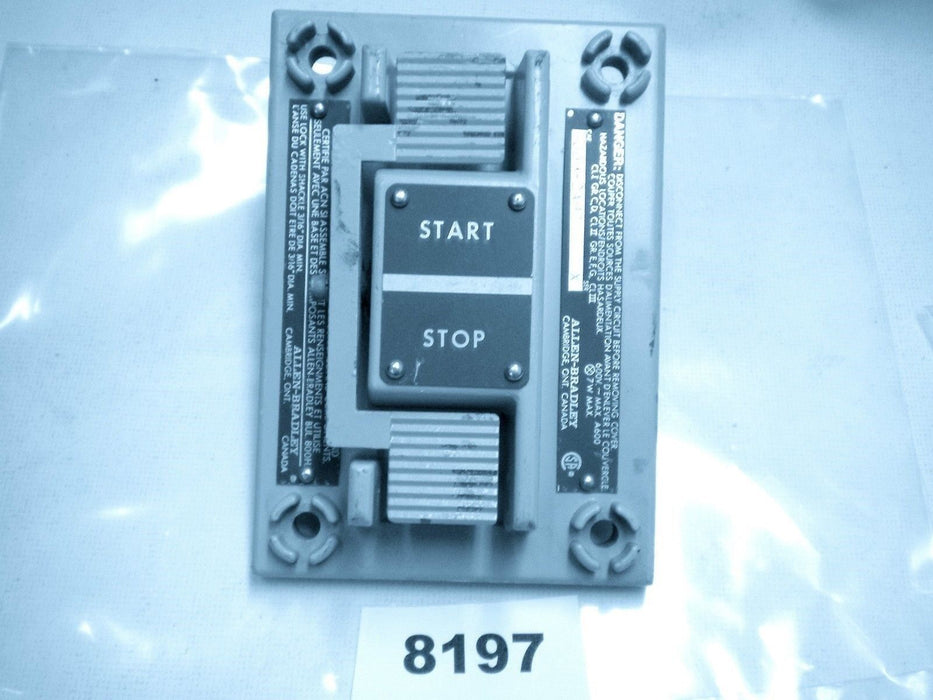 Allen-Bradley Push Button Station 800H-2AH7 600V10A Start Stop
