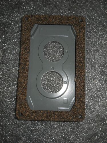 1 Square D 9001KZ21 CONTROL STATION ENCLOSURE