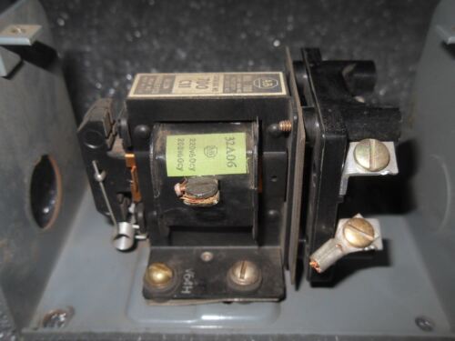Allen-Bradley 700-C11 10A 600VAC Relay