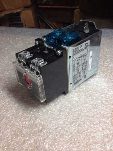 Allen-Bradley 700DC-P220Z1 CONTROL RELAY