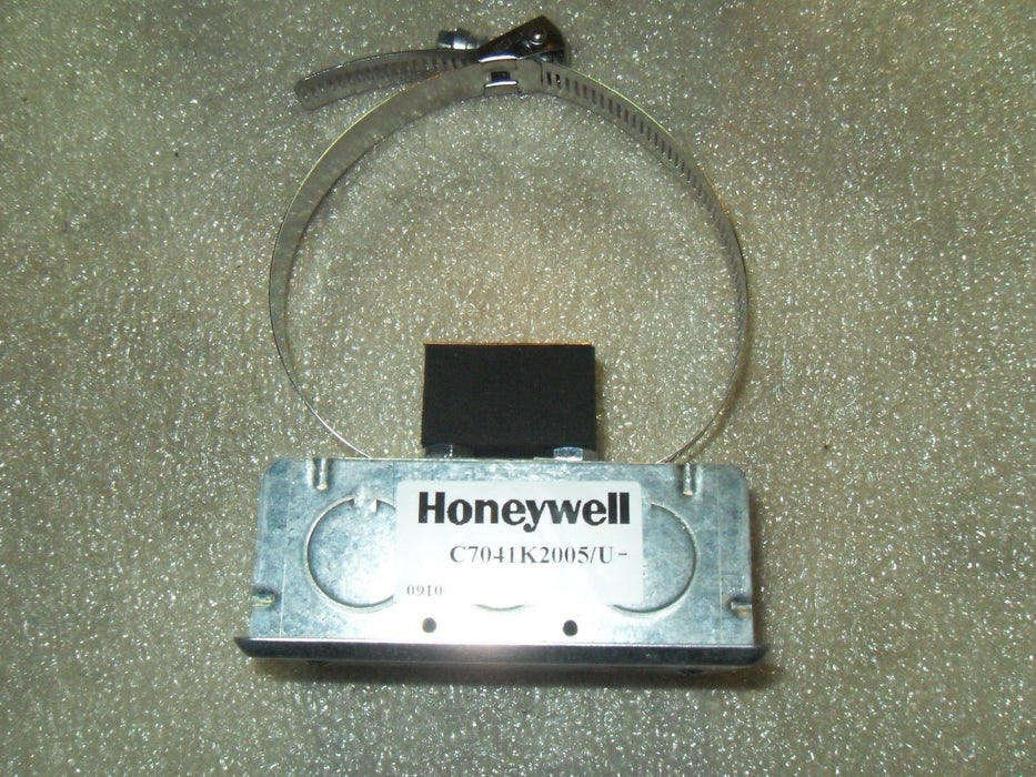 Honeywell C7041K2005 Strap-On Sensor