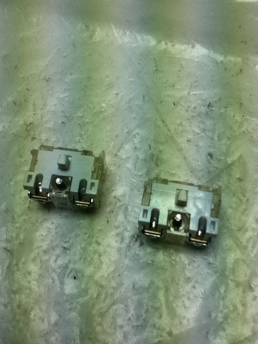 2 Eaton HT8A Contact Blocks