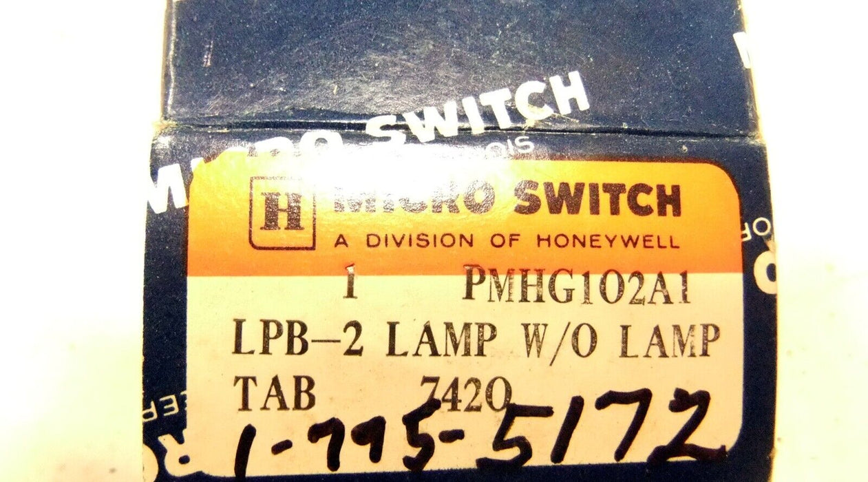 Microswitch Push Button White Illuminated Cap PMHG102A1
