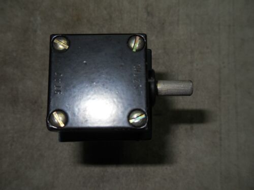 1 MICRO SWITCH LSYMC7NR-FP LIMIT SWITCH