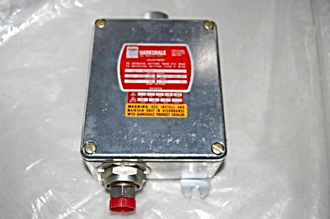 Barksdale B2T-M65SS Pressure Actuated Switch
