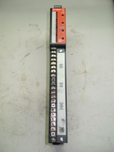 Square D SY/MAX ROM-221 SERIES F2 OUTPUT MODULE