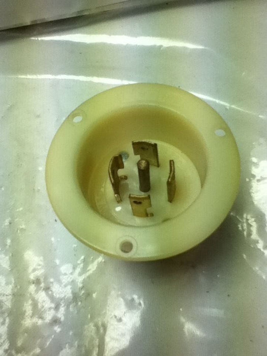 LEVITON 2825 PLUG