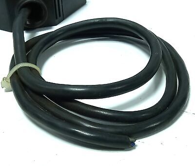 Pepperl RLK39-8-800-Z/31/40A/116 88834 12-240 V Photoelectric Proximity Sensor