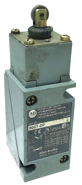 Allen-Bradley 802T-DP 600 V AC 10 A Oiltight Roller Plunger Limit Switch