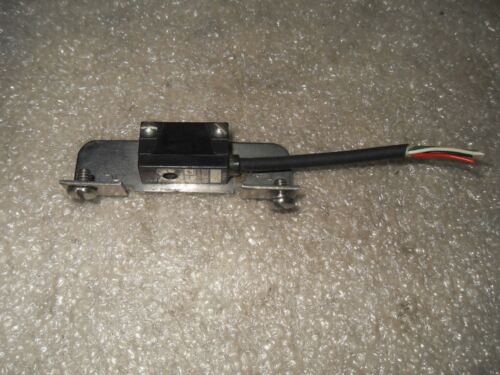 1 SUN-X EX-D200E DIFFUSE PHOTOELECTRIC SWITCH