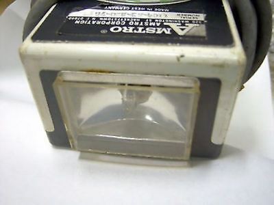 Amstro Strobe Light With Timer 1104-S3-320-76