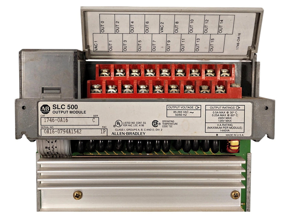 Allen-Bradley 1746-OA16 Series C 85-265 VAC 16 Channel Digital PLC Output Module