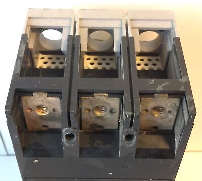 Siemens FXD63B200 600 V 200 A 3 Pole Sentron Thermal Magnetic Circuit Breaker