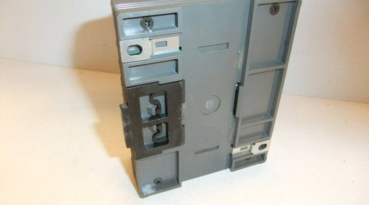 Keyence KV-U3 DC Power SupplY 100~240V AC IN OUTPUT 24VDC 1.4A