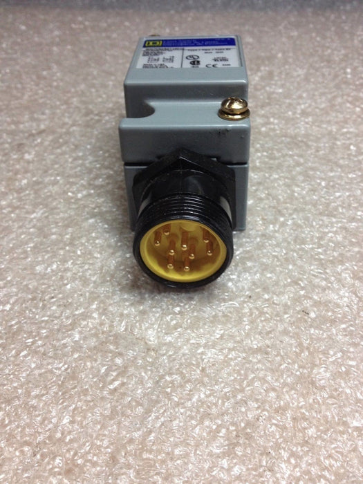 Square D 9007C62B2Y19016 Limit Switch