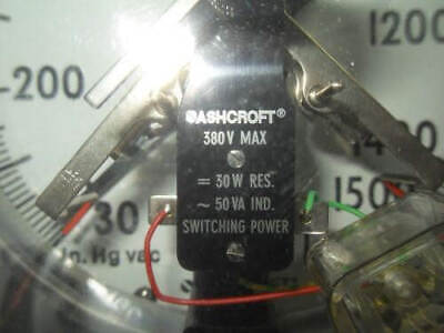 Ashcroft 60-1377-SS-02B-1500 Q-586 Vacuum Gauge with Relay