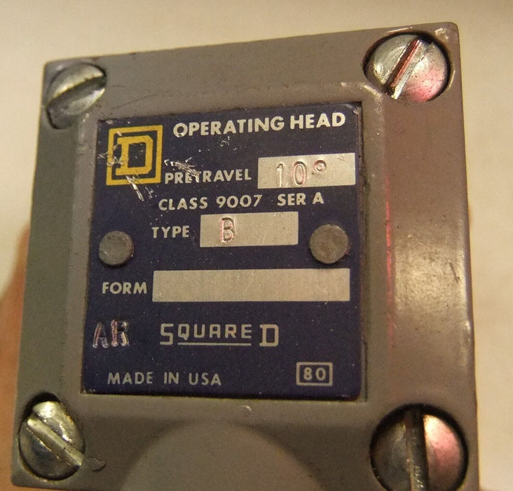Square D 9007-C54B2 Rotary Gear Limit Switch