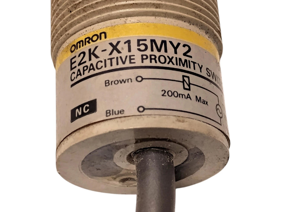 Omron E2K-X15MY2 100-240 V AC Capacitive Proximity Sensor