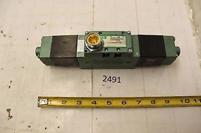 Numatics ISO1 5 PIN B.H.IN COND I12SS400L015G30 Valve