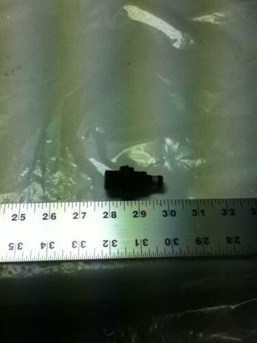 Turck B15U-MT18-AP6X2H1141 Proximity Switch Barrel- No Box