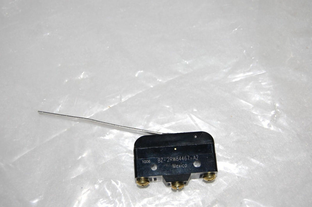 Honeywell Microswitch BZ-2RW84467-A2 Straight Lever Basic Switch