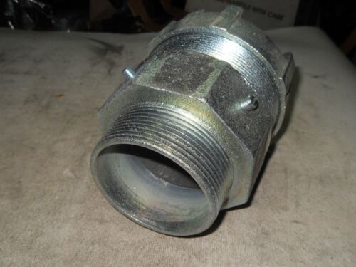 1 Thomas & Betts 10554 Jacketed Armor Cable Connector