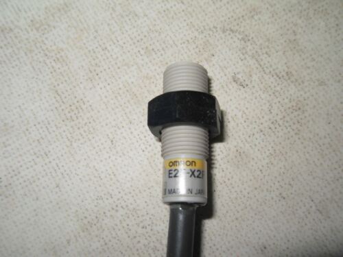 Omron E2F-X2F1 Proximity Switch