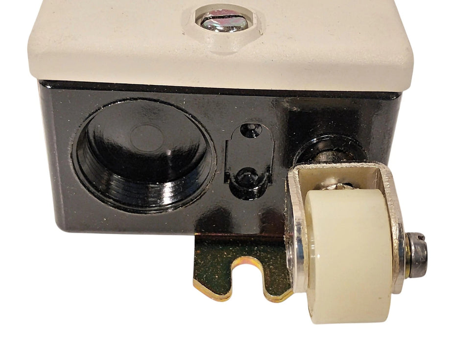 FANAL ER (90¬∞) 41 010514265 230/400/500VAC Roller Plunger Limit Switch