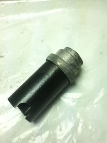 REES 03207-001 PUSHBUTTON