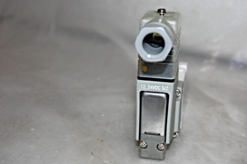 SMC VP342-6DZ1-02TA VALVE