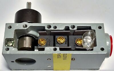Namco Controls EA150-10013 SNAP-LOCK 125/250/480 V 15 A Limit Switch