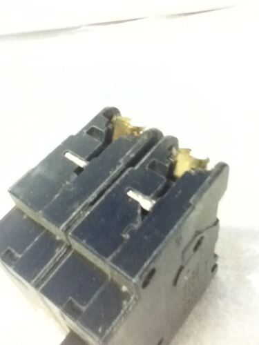 Square D EH-24020 Circuit Breaker