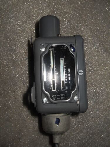1 Honeywell L456A 1008 TEMPERATURE CONTROLLER