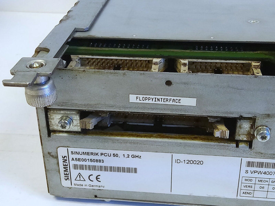 Siemens 6FC5210-0DF22-2AA0 CNC Control w/ Embedded Windows XP Pro