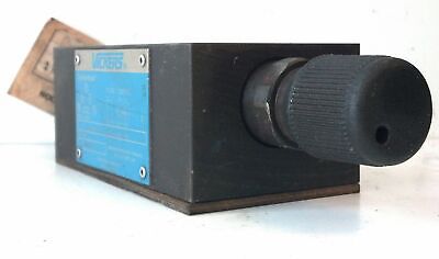 Vickers DGMFN-5-Y-A2H-B2H-30 315 Bar 4570 PSI Dual Flow Control Valve