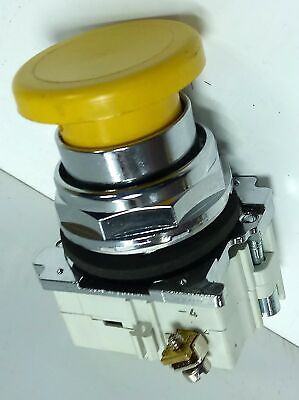 Cutler-Hammer 10250T124 Yellow Momentary Jumbo Pushbutton Switch