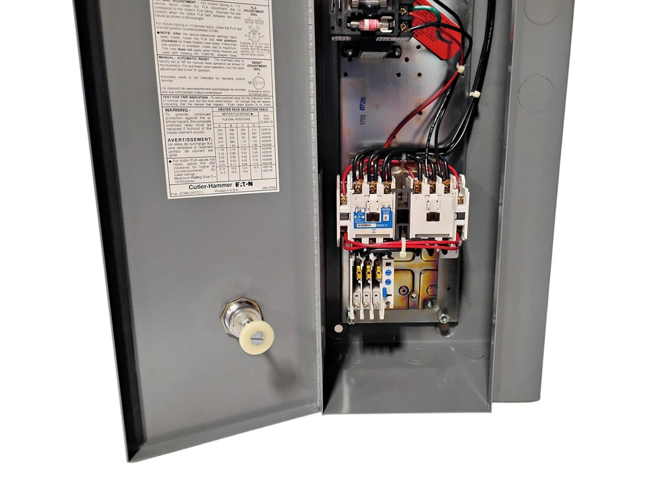 Cutler-Hammer AN56BN0 110/120V 18A NEMA 0 Fusible Reversing Combination Starter