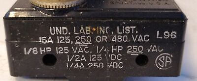 Honeywell BZ-2RQ181-A2 125/250/480 V 15 A Limit Switch Roller Plunger - Lot of 3