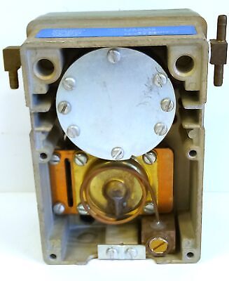 Johnson Controls P-8000 Prop Act Pressure Controller