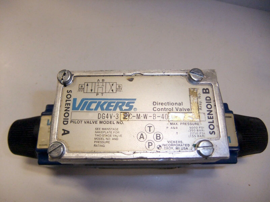 Vickers Valve DG4V-3-2C-M-W-B-40