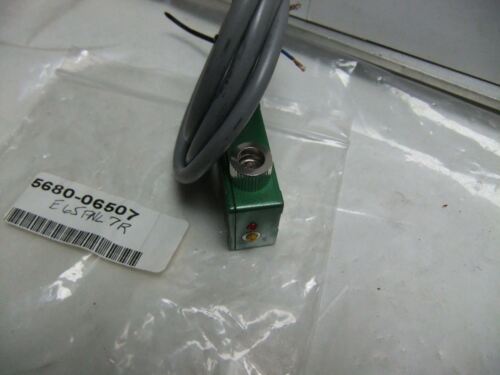 Cutler-Hammer Photoelectric FO Sensor E65FNL7R